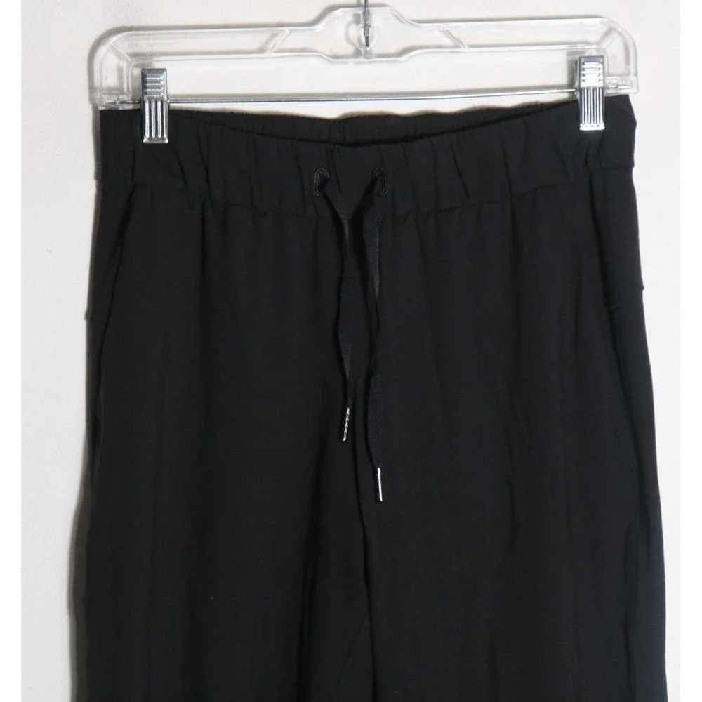 Lululemon On‎ The Fly Jogger Womens 4 Black Luxtreme Pull On Ankle Workout